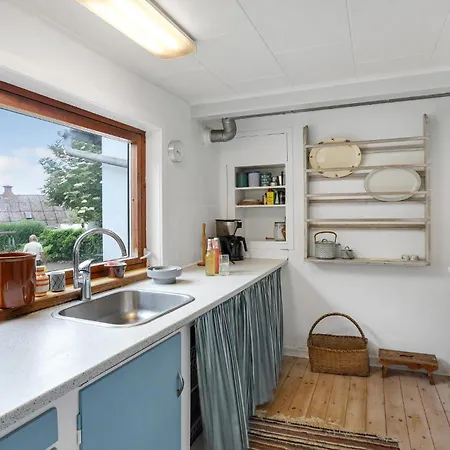 Cozy In With Kitchen Holiday home Allinge-Sandvig