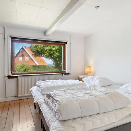 Cozy In With Kitchen Holiday home Allinge-Sandvig