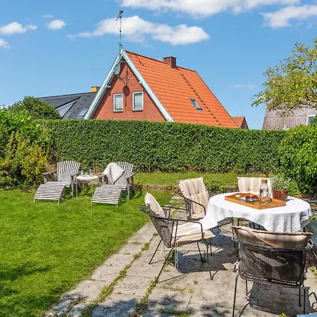 Holiday home Cozy In With Kitchen Allinge-Sandvig