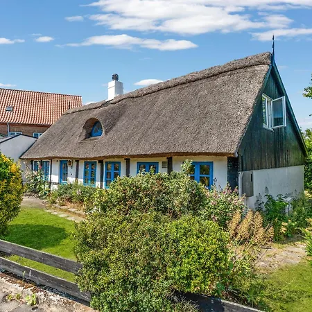 Cozy In With Kitchen Holiday home Allinge-Sandvig